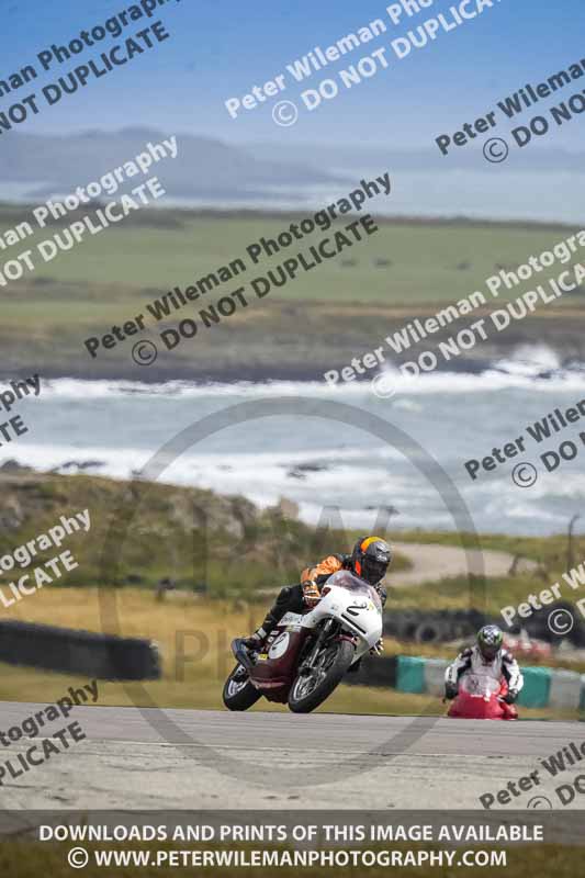 anglesey no limits trackday;anglesey photographs;anglesey trackday photographs;enduro digital images;event digital images;eventdigitalimages;no limits trackdays;peter wileman photography;racing digital images;trac mon;trackday digital images;trackday photos;ty croes